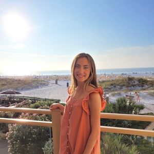 Meet your Posher, Jules